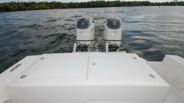 33ft Ocean Master Yacht For Sale