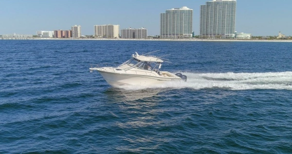 2009 Grady-White 33