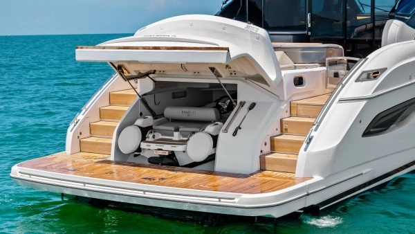 2019 Princess 65