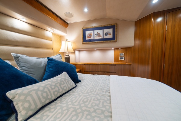 Contango 60ft Viking Yacht For Sale