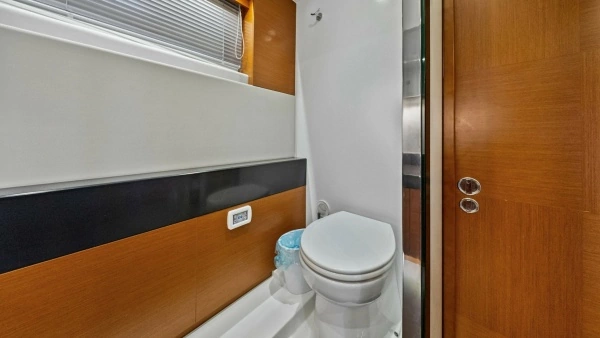 2015 Prestige 55