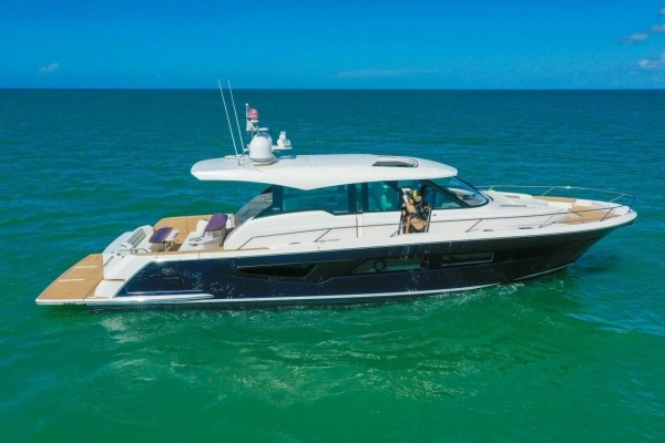 60-ft-Tiara Yachts-2023-EX 60-Tranquil Moments II-Marco Island Florida United States yacht for sale