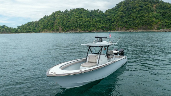 33ft Valhalla Boatworks Yacht For Sale