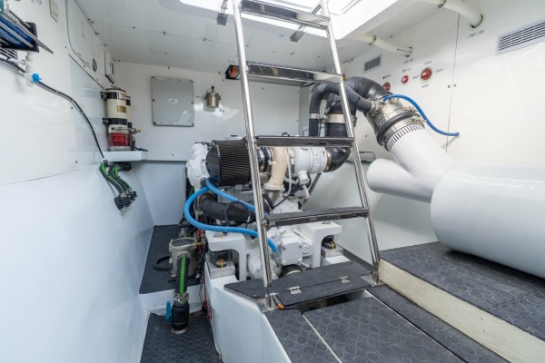 Two Oceans 555 004 55ft Two Oceans Yacht For Sale