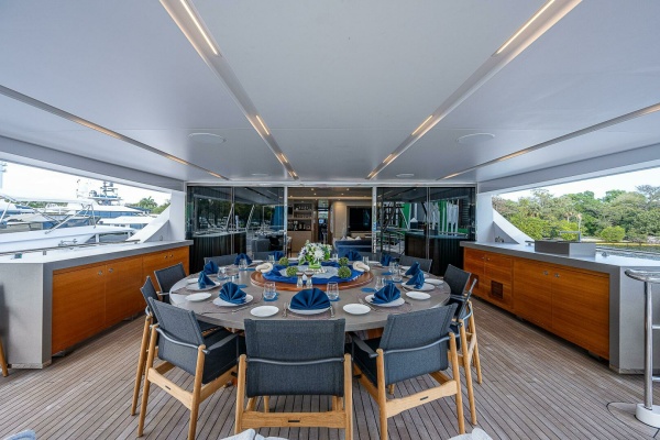 132ft Benetti Yacht For Sale
