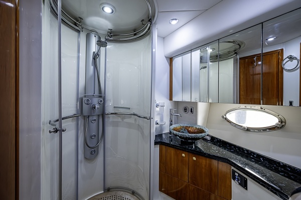 Sunseeker 62 EAGLE II - Head