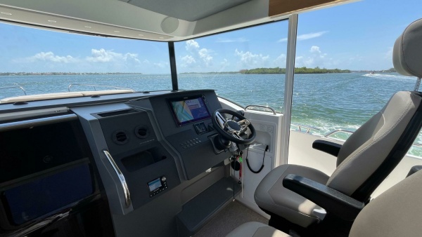 In  Stock 2025 Nimbus C11 086 40ft Nimbus Yacht For Sale