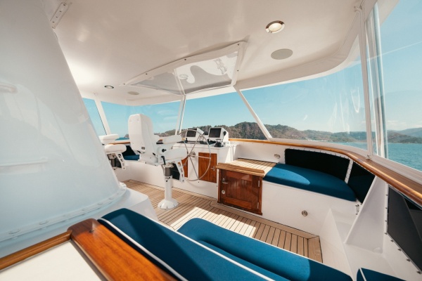 Passage 101ft Feadship Yacht For Sale