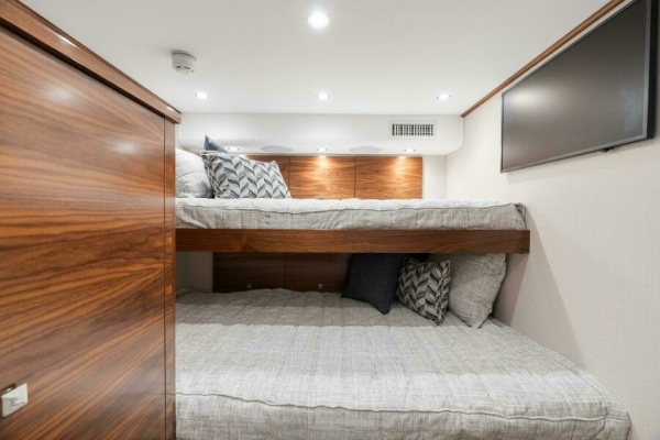 Viking 74 Convertible - Crew Stateroom