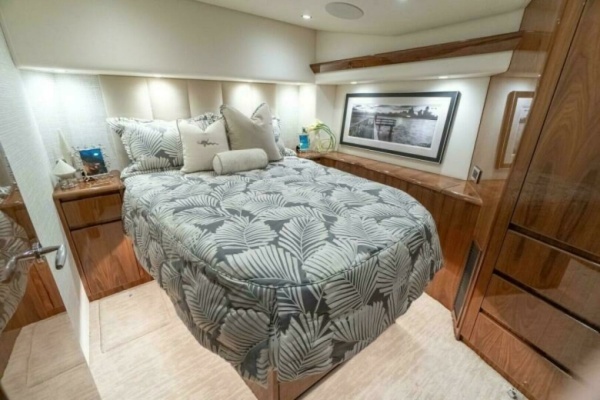 New Viking 54 Convertible