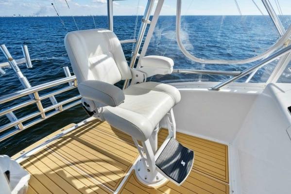 2002 Viking 65