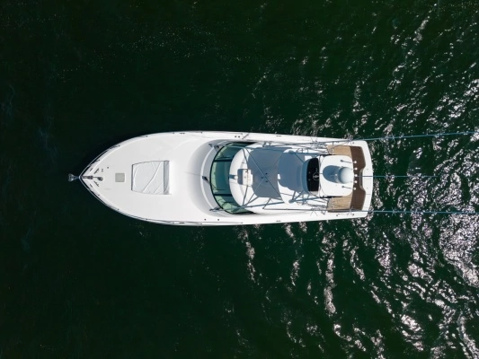 2018 Viking 52
