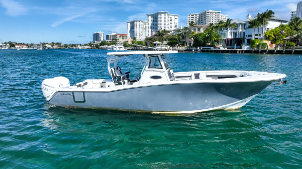 32ft Tidewater Yacht For Sale