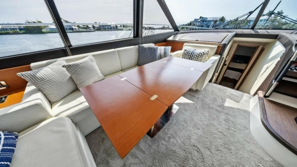 2015 Prestige 55