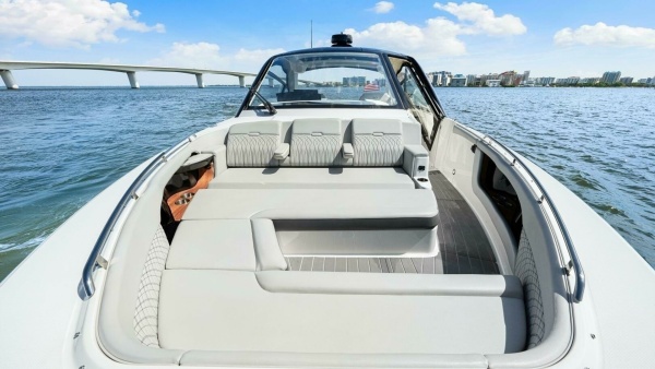 Golden Ticket 37ft Sea Ray Yacht For Sale