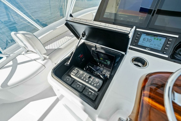 Sin Pelo 64ft Viking Yacht For Sale