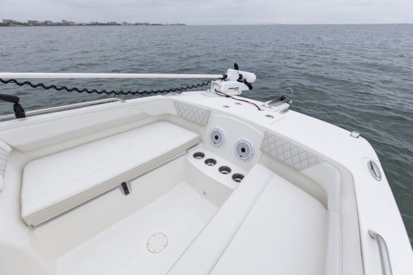 23ft World Cat Yacht For Sale