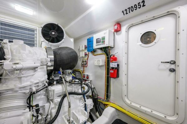 SPECULATOR 92ft Viking Yacht For Sale