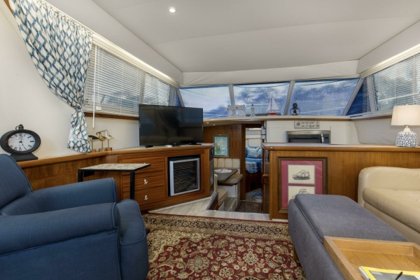 Zodiac Gypsea 44ft Carver Yacht For Sale