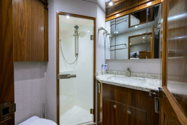 LAMPLIGHTER 80ft Viking Yacht For Sale