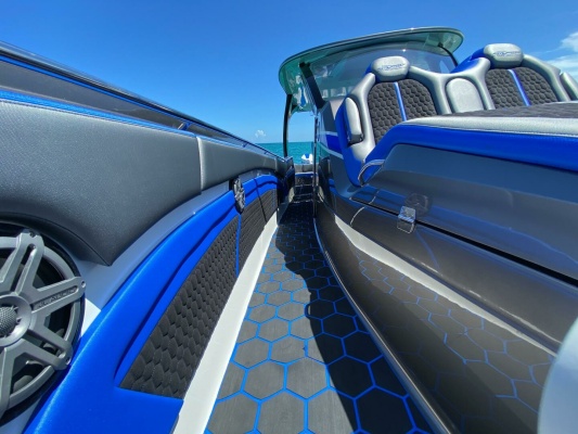 TOBITO I 42ft MTI Yacht For Sale
