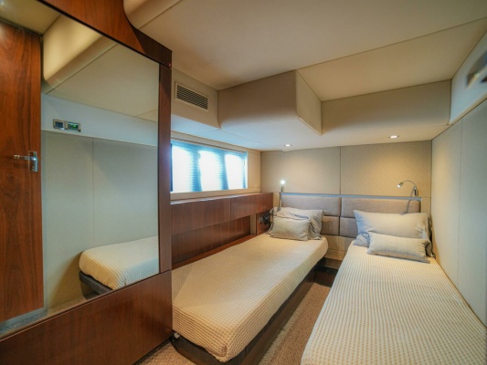 YOLO 50ft Fairline Yacht For Sale