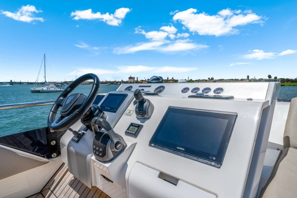 Fairline Squadron 50 Yacht For Sale