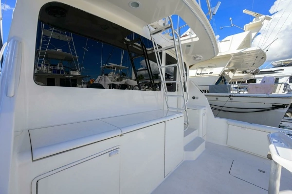 Ocean Yachts 56 Super Sport Yacht For Sale
