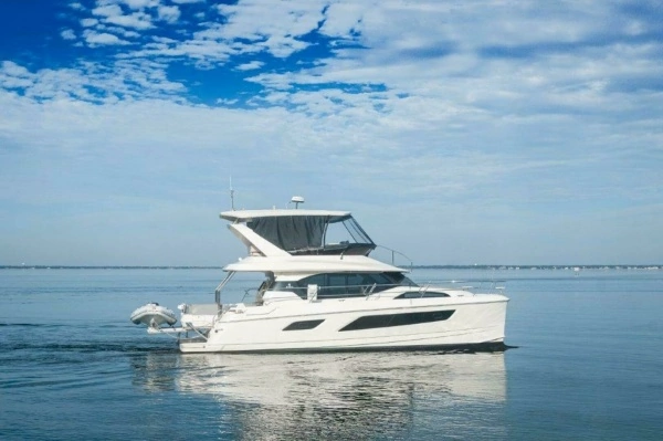 2018 Aquila 44