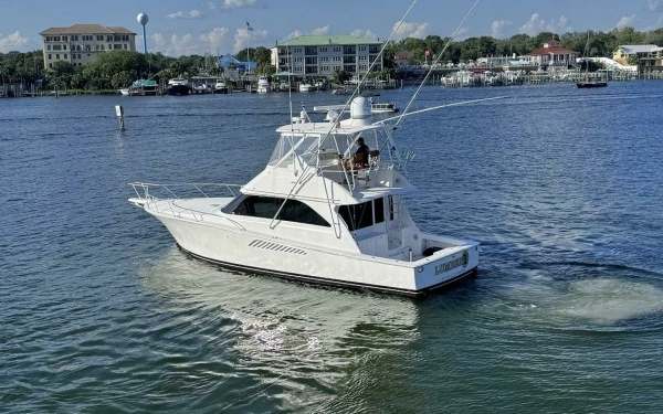 2006 Viking 45
