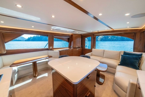 2025 Viking 58