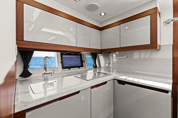 2017 Galeon 44
