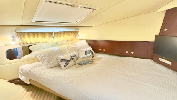 Knot on Call 41ft Sea Ray Yacht For Sale