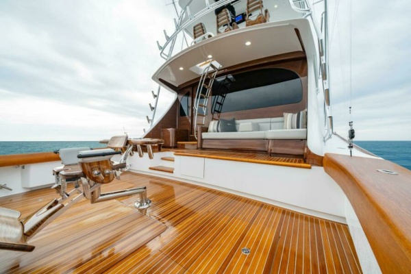 Viking 82 Convertible - Mezzanine and Cockpit