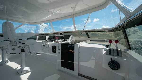 Magnum Ride 100ft Hatteras Yacht For Sale