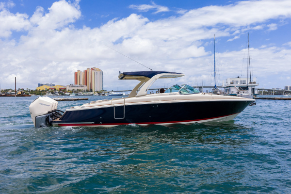 35ft Chris Craft Yacht For Sale