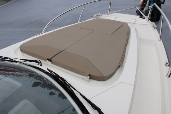 30ft Nimbus Yacht For Sale