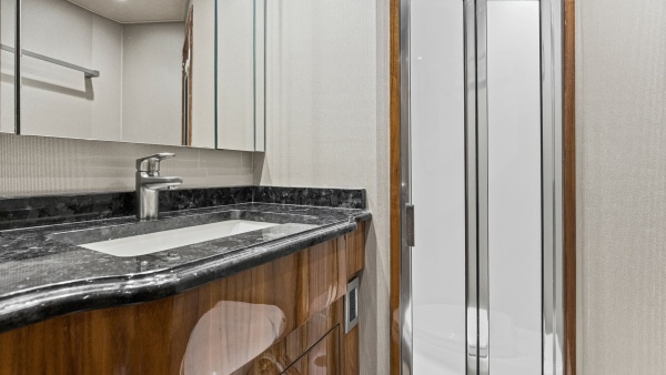 Share E 72ft Viking Yacht For Sale