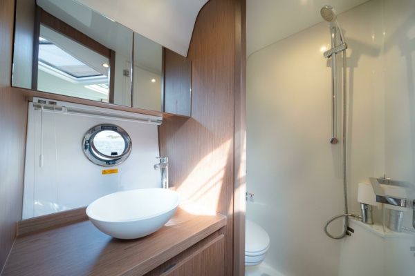 TIS THE SEASUN 40ft Beneteau Yacht For Sale