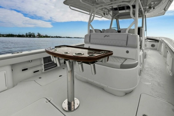 2023 Yellowfin 39