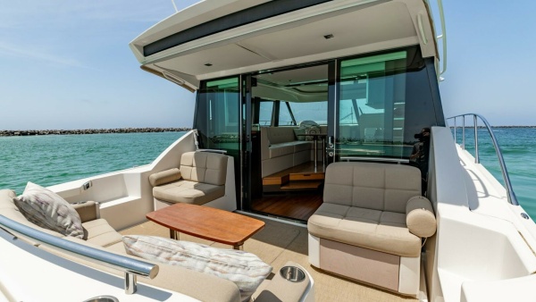 Silver Lining 44ft Tiara Yachts Yacht For Sale