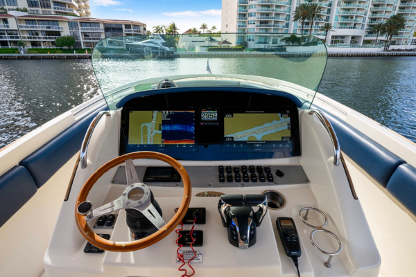 29ft Chris Craft Yacht For Sale
