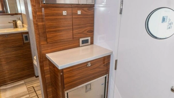 Viking 90C Yacht For Sale