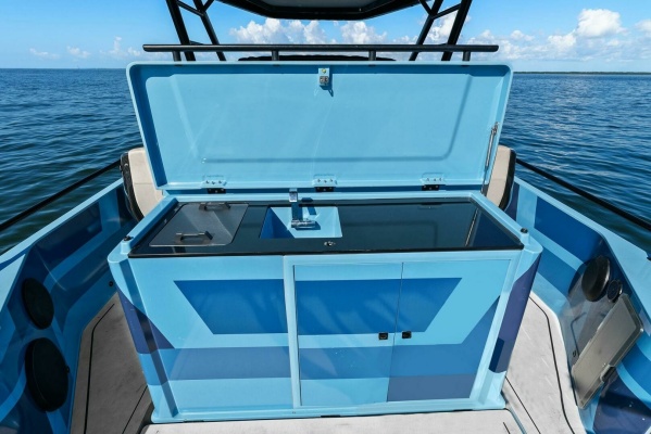 28ft Axopar Yacht For Sale