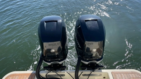 Photo of the 2018 Chris-Craft 30 Calypso "Perfect Storm"