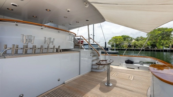 1998 Trinity Yachts 144
