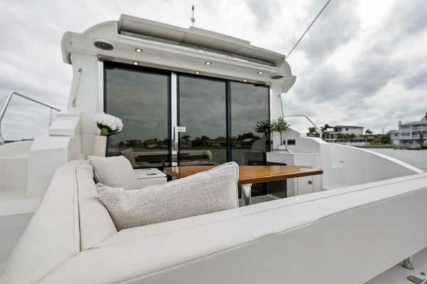 Sweet Caroline 46ft Cruisers Yachts Yacht For Sale