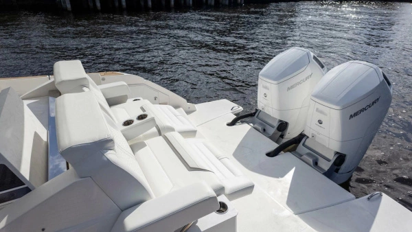 2022 Tiara Yachts 43