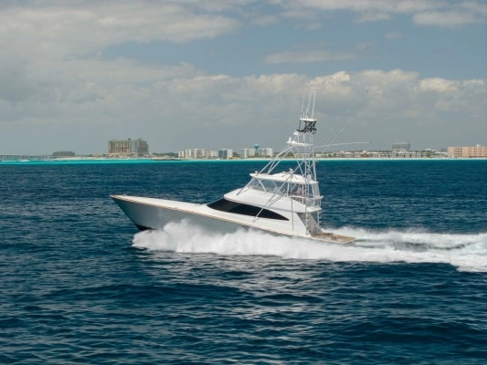 2023 Viking 72
