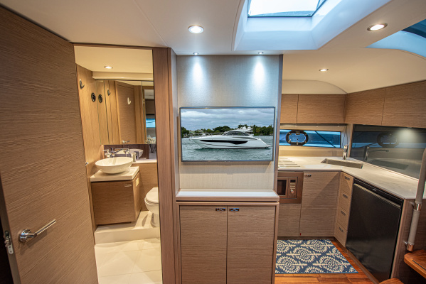 GRAYSKY V 40ft Princess Yacht For Sale